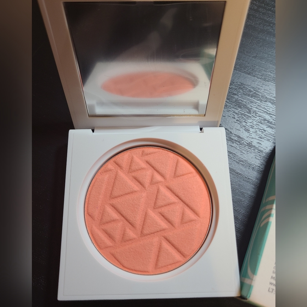 OFRA Mai Tai Blush